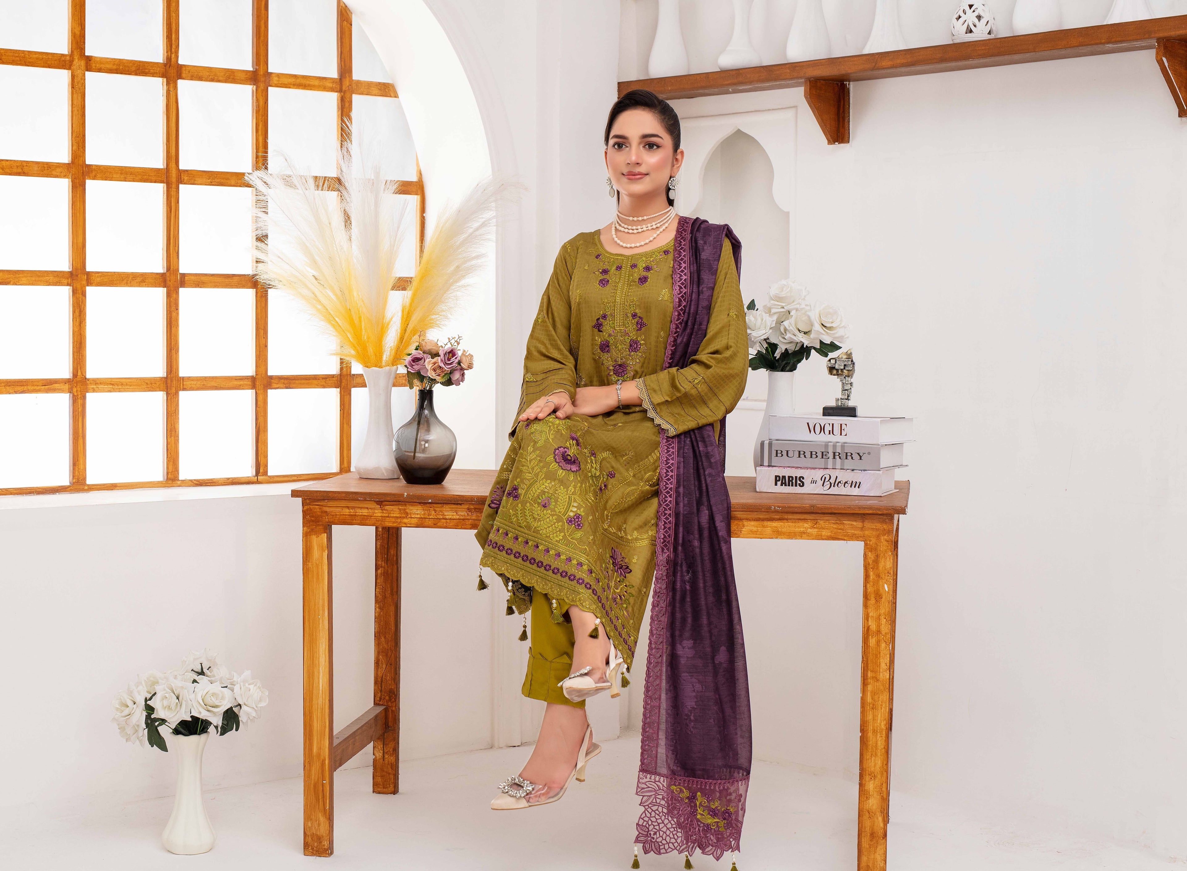 RAKHNA Zamna Exclusive Viscose Embroidered Suit (3-Piece)