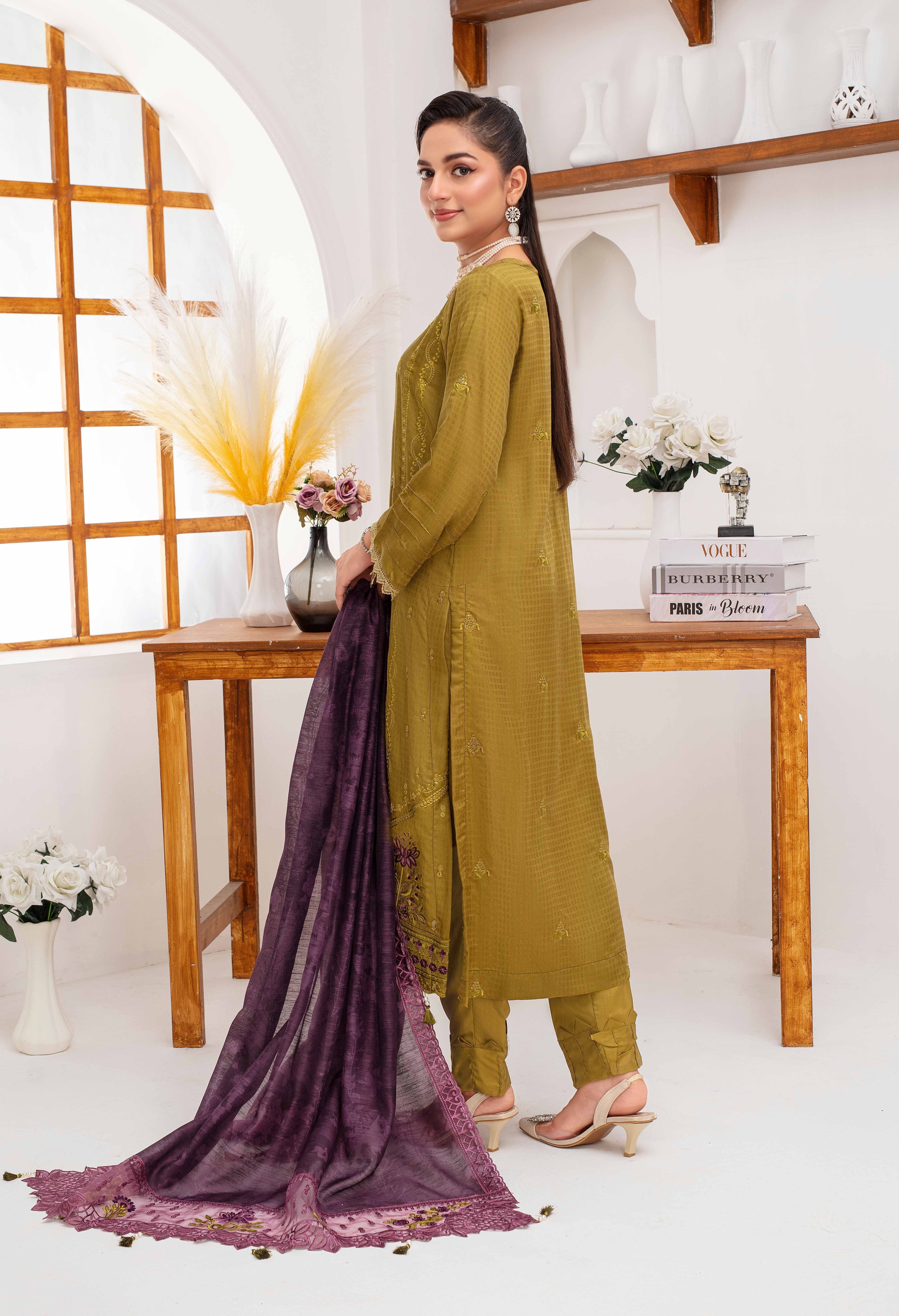 RAKHNA Zamna Exclusive Viscose Embroidered Suit (3-Piece)