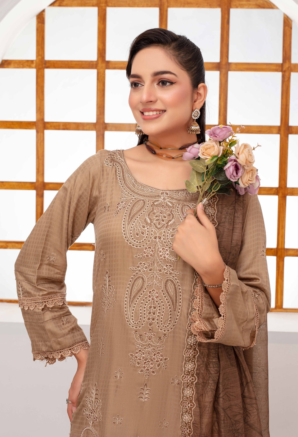 RAKHNA Zamna Exclusive Viscose Embroidered Suit (3-Piece)